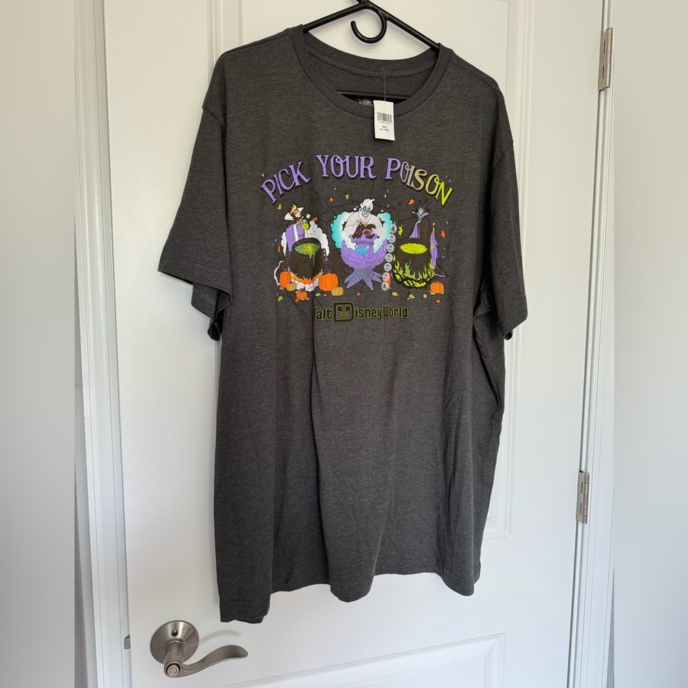 Disney Parks Adult Halloween Villains Pick Your Poison Gray T-Shirt (Size: 2XL)